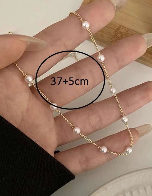 Beautiful pearl chain necklace
