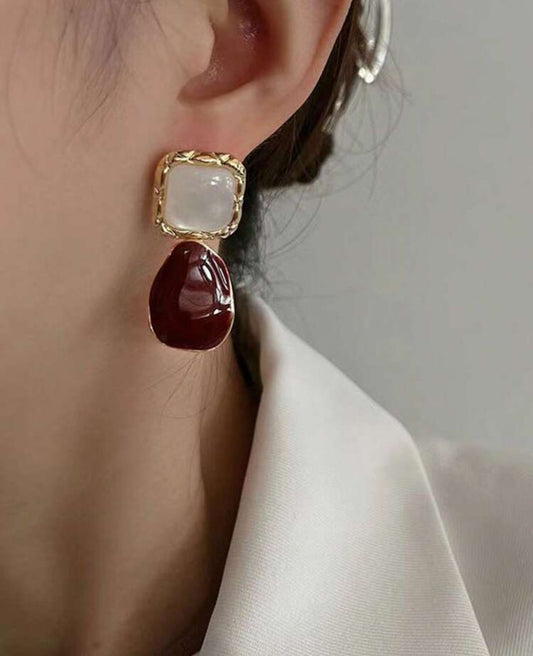 Atmospheric Asymmetrical Burgundy Square Earrings Of Individuality & Retro Style