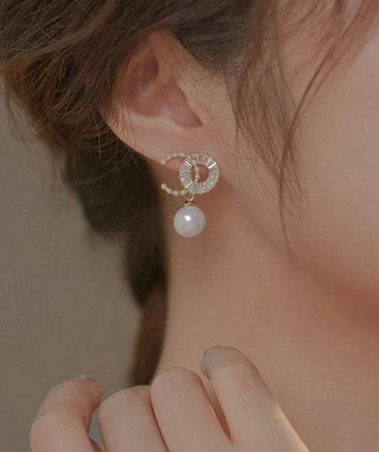 Exquisite and charming pearl cubic zirconia earrings
