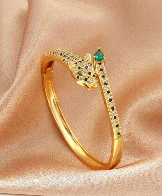 Gorgeous leopard Animal Bangle for Women Accessories.