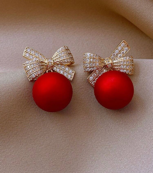 Butterfly Bow With Beaded & Rhinestone Stud Earrings.