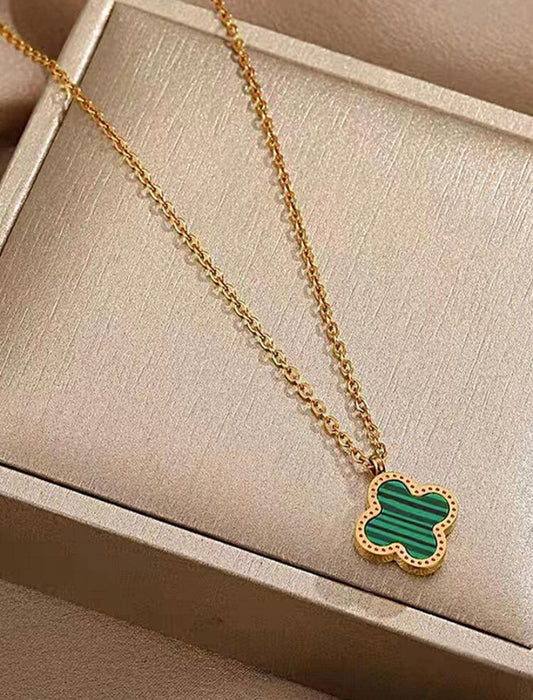 Fashion zinc alloy clover pendant necklace