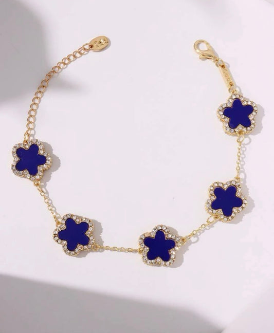 Flower décor bracelets