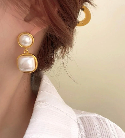 Beautiful pearl drop earrings