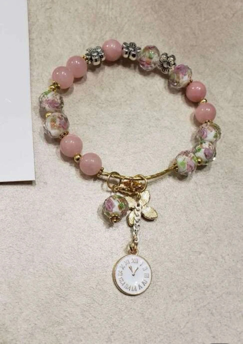 Pink Flower charm beaded bracelet