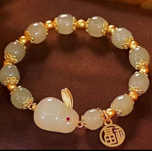 Natural jade white rabbit bracelet