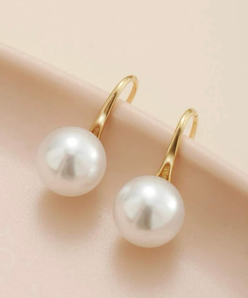 White cultured pearl earrings