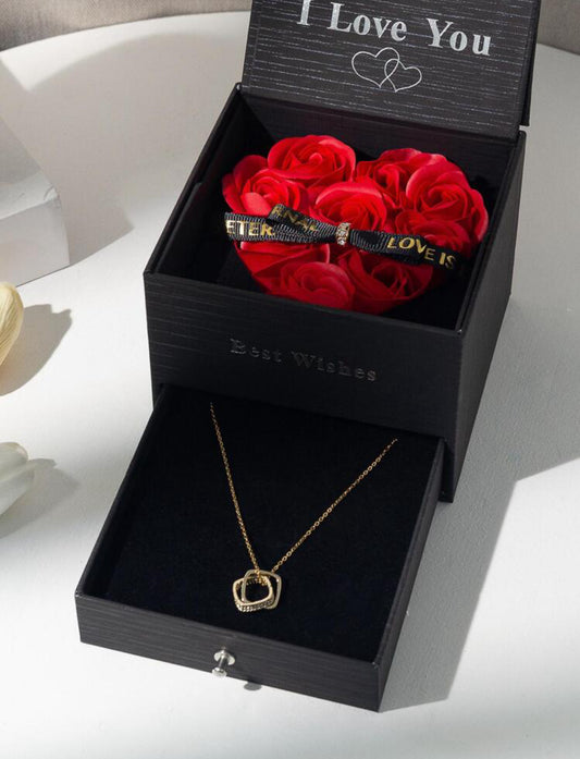 Valentines 💘 gift pack with beautiful chain necklace.