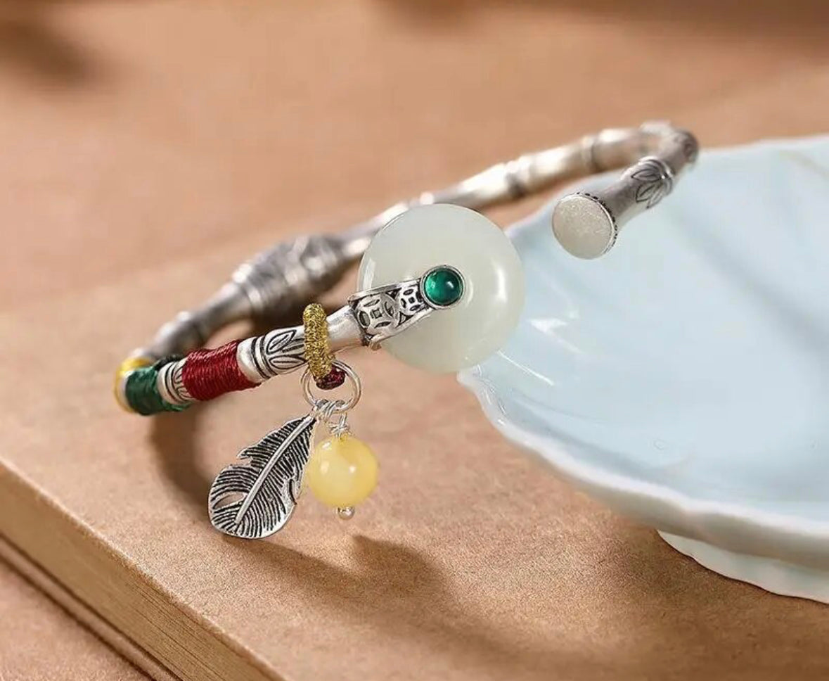 Three-dimensional craft new silver inlaid natural Hetian chalcedony bracelet ethnic style art classic creative jewelry
