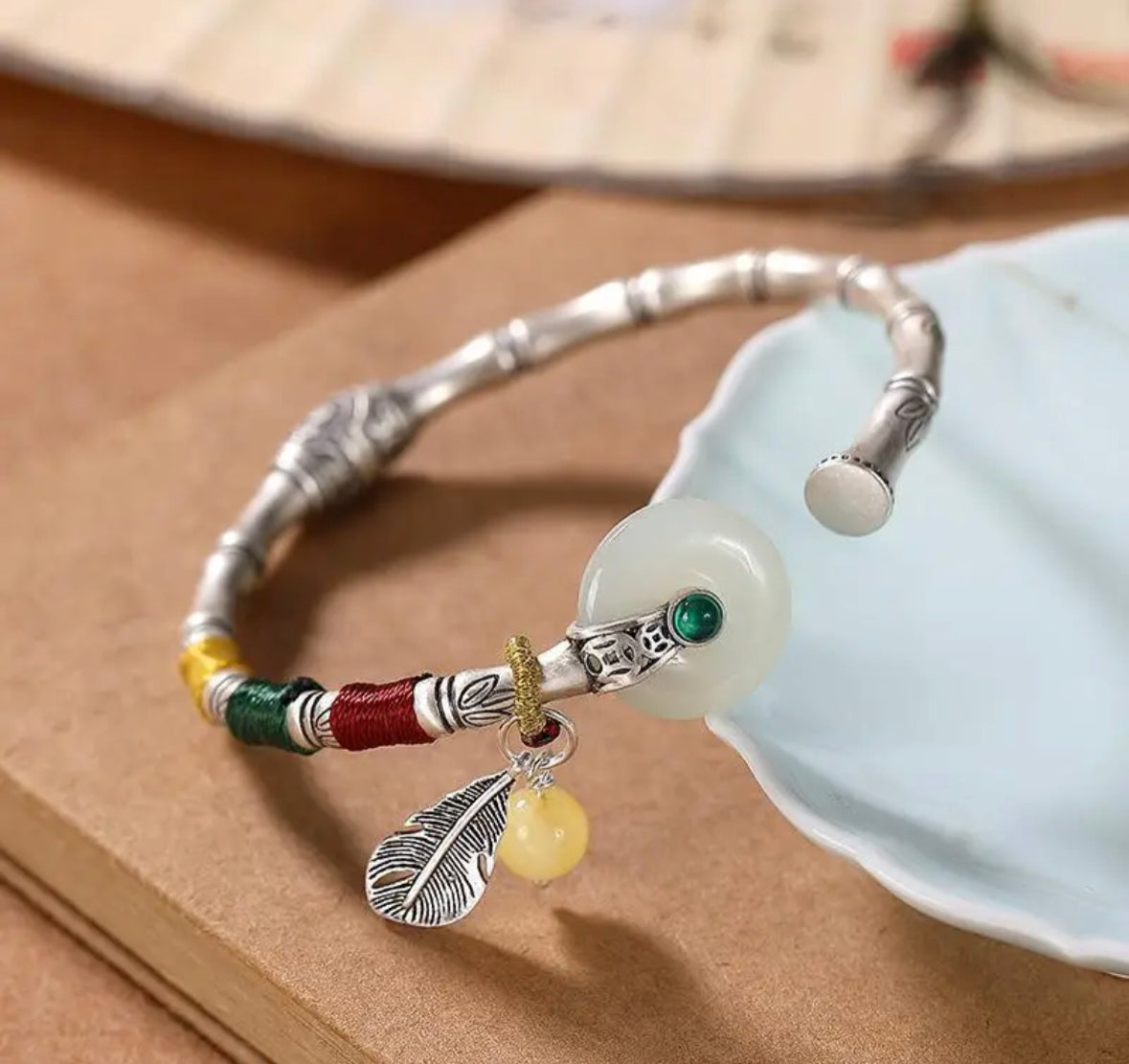 Three-dimensional craft new silver inlaid natural Hetian chalcedony bracelet ethnic style art classic creative jewelry
