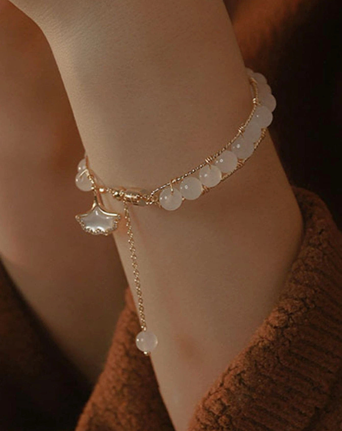 Beautiful ginkgo leaf tassel beaded bracelet
