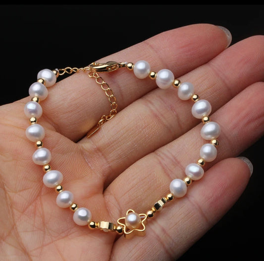 100% real freshwater round pearl bracelets.