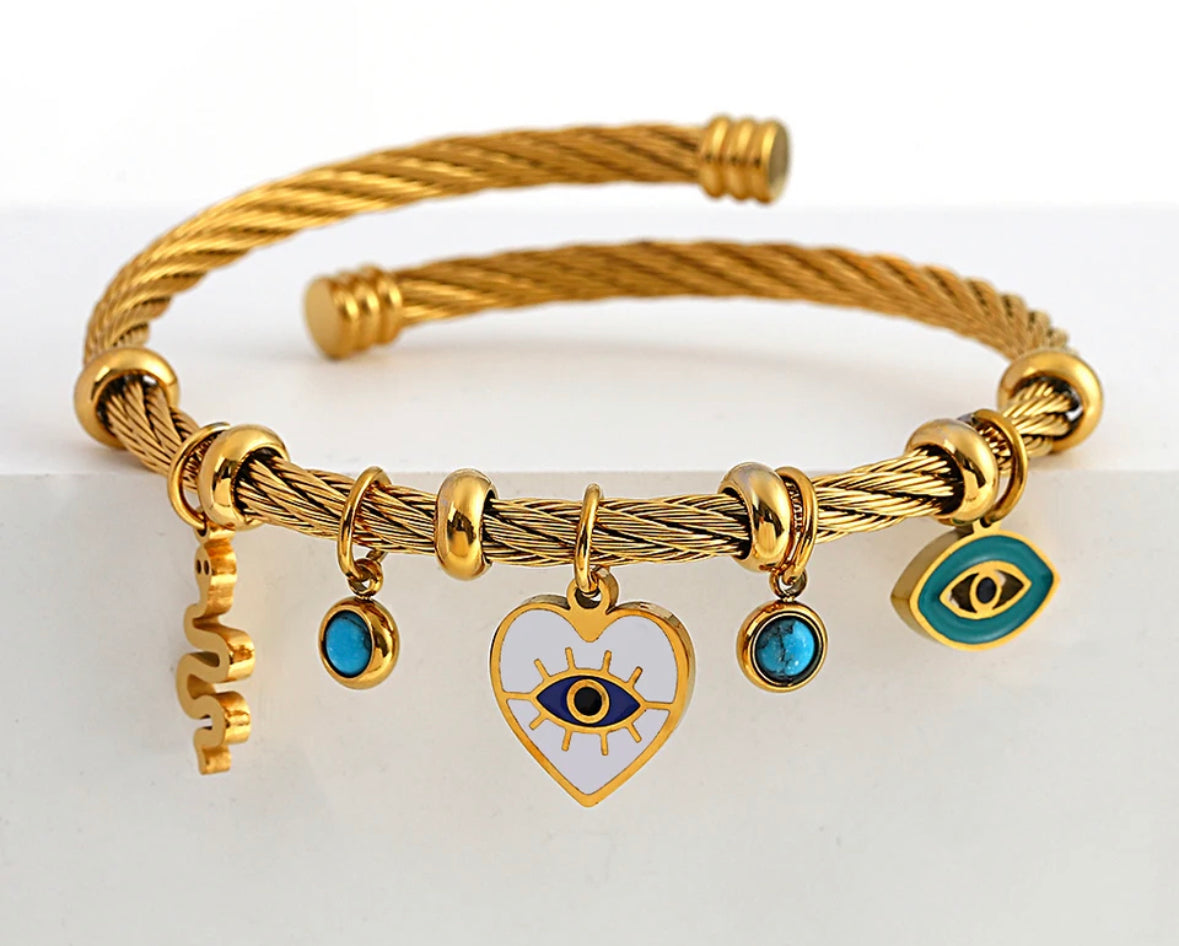 Lucky evil eye bracelet with gold plated