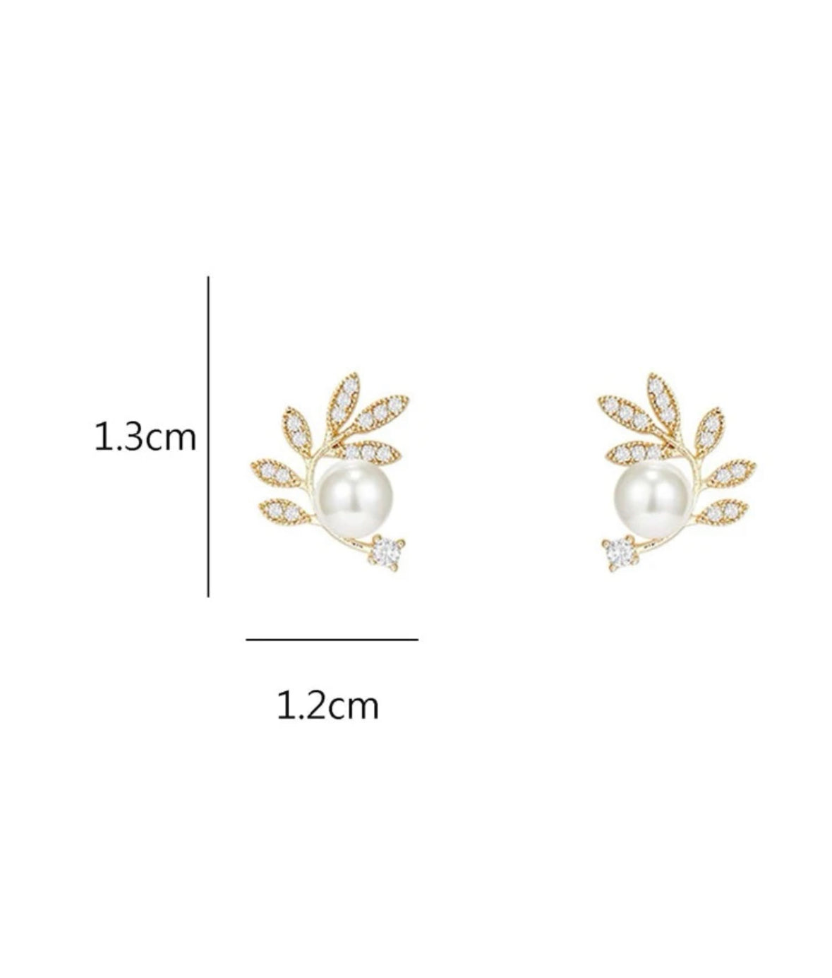 Elegant Pearl Stud Earrings