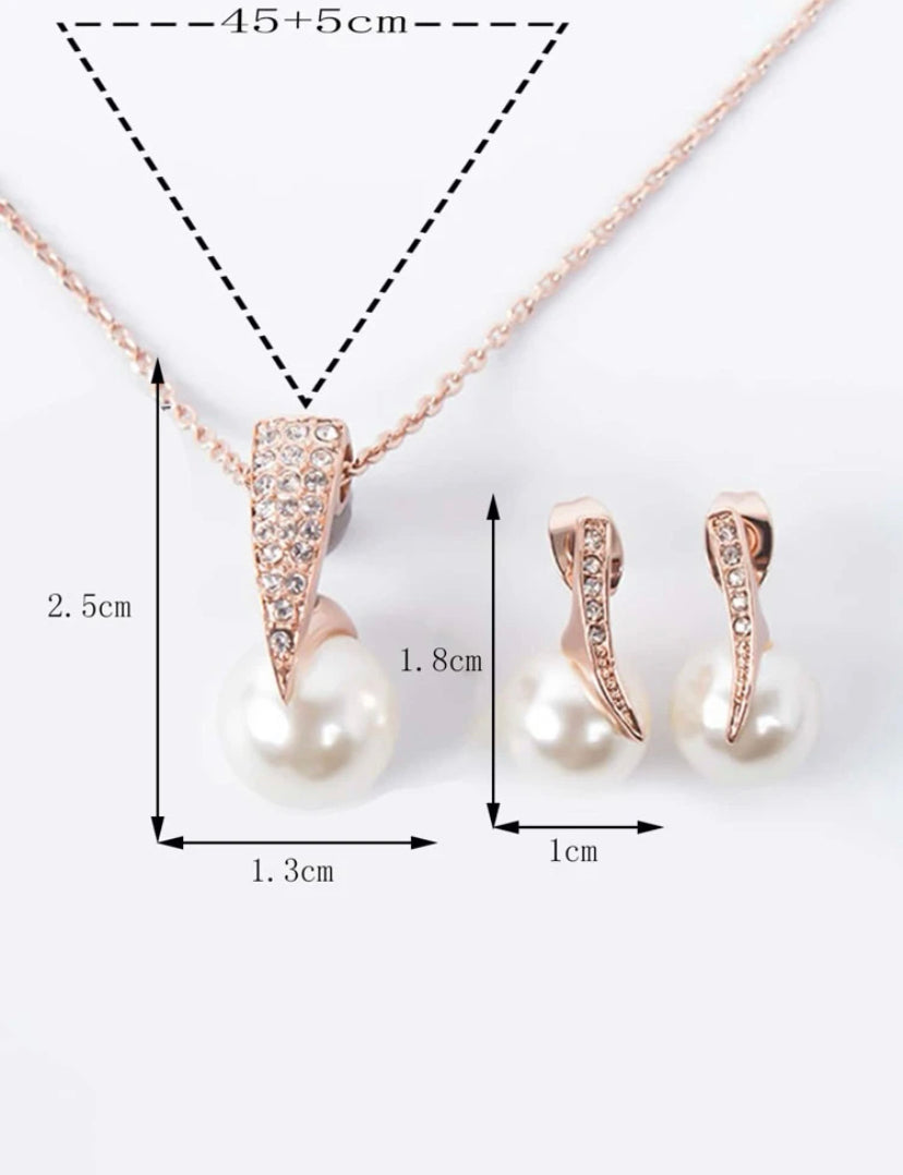Real pearl with crystal earrings and necklace set