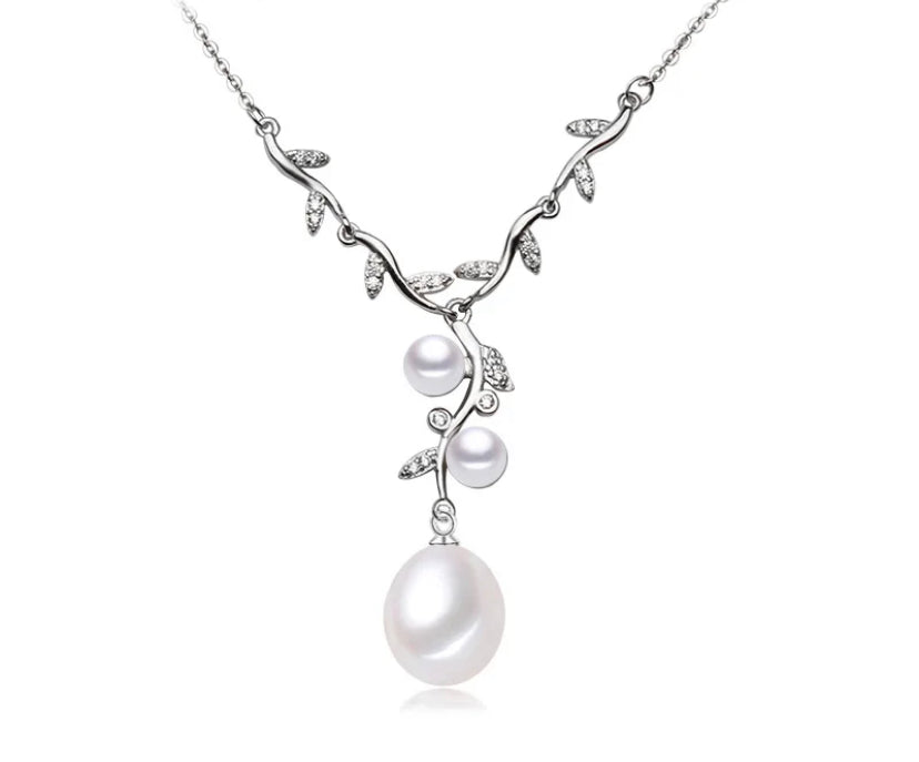 Beautiful real pearl drop Necklace