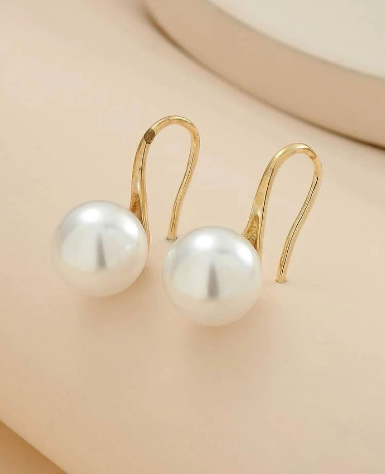 White cultured pearl earrings