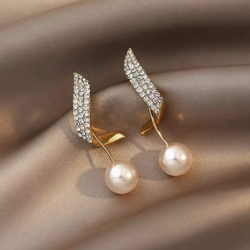 Crystal Erin pearl drop earrings